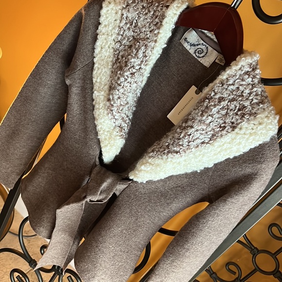 ANTHROPOLOGIE ROSIE NEURA Jacket - Picture 3 of 10